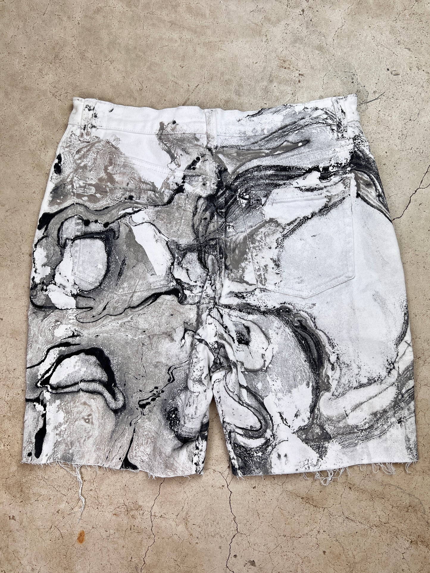 Marbled White Denim Shorts - 31"