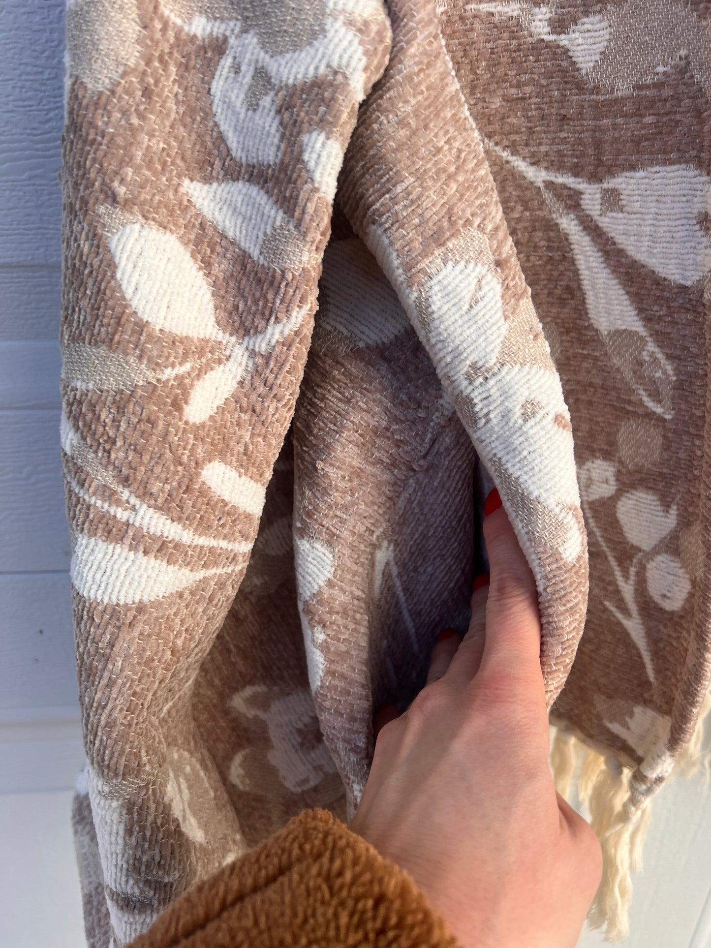 Floral Fringe Blanket Cardigan - XL/XXL