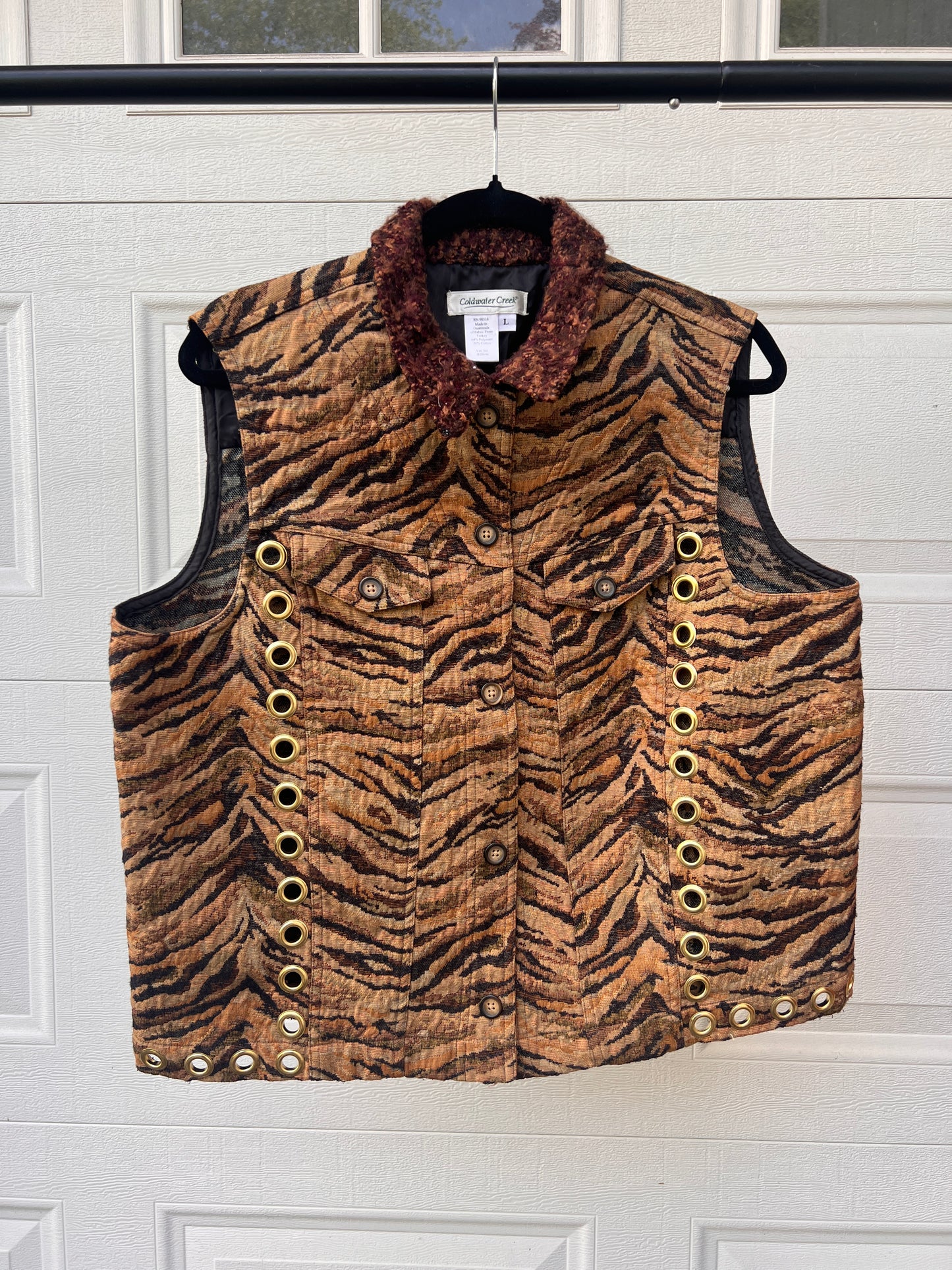 Grommet Zebra Vest - L