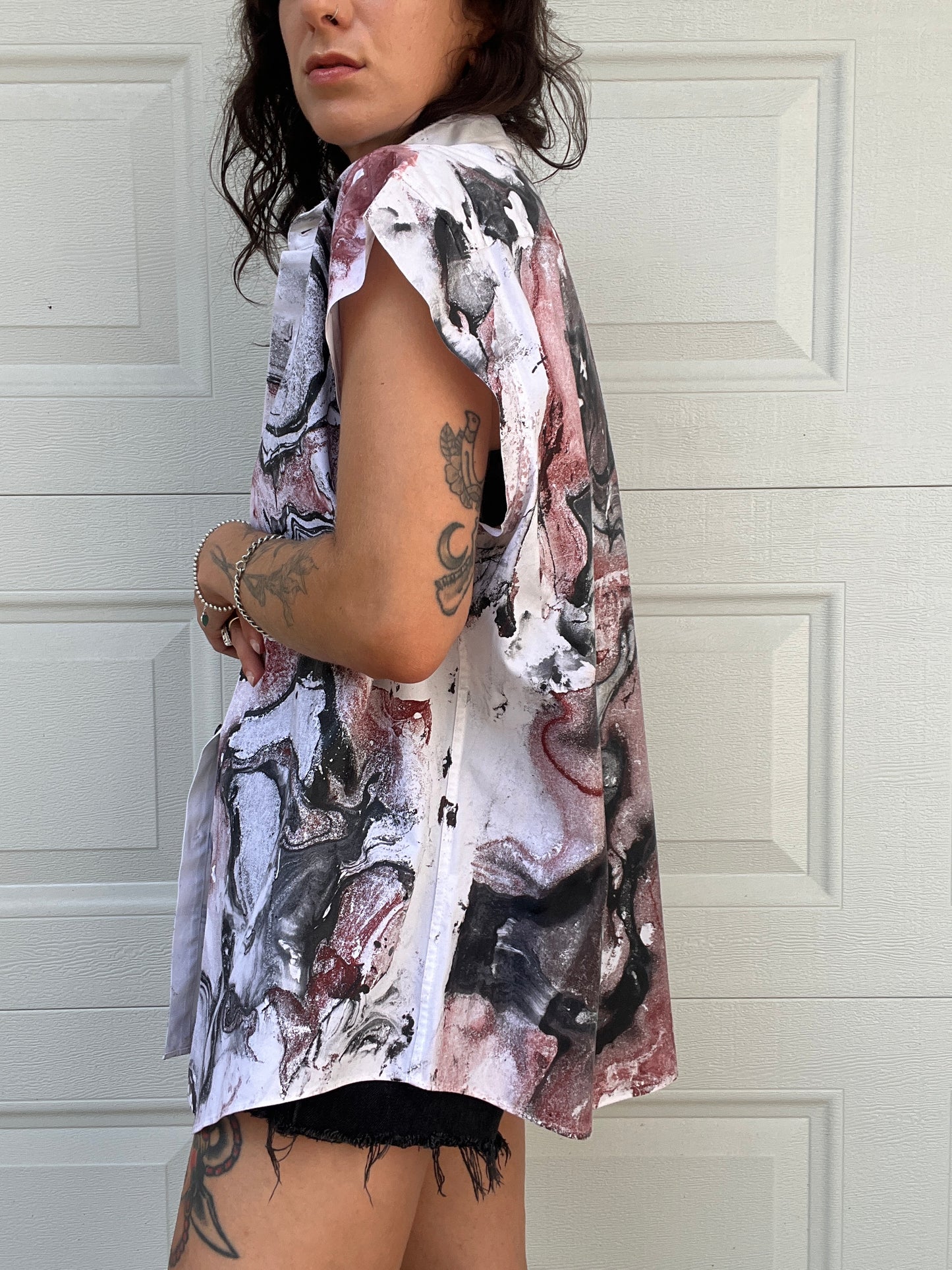 Marble Button Down - L