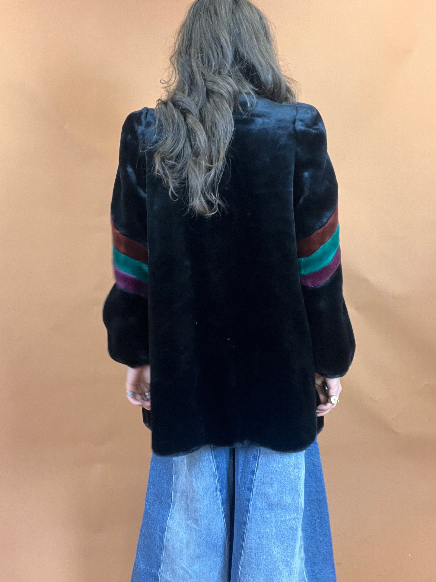 80s Striped Sleeve Fur Coat - M