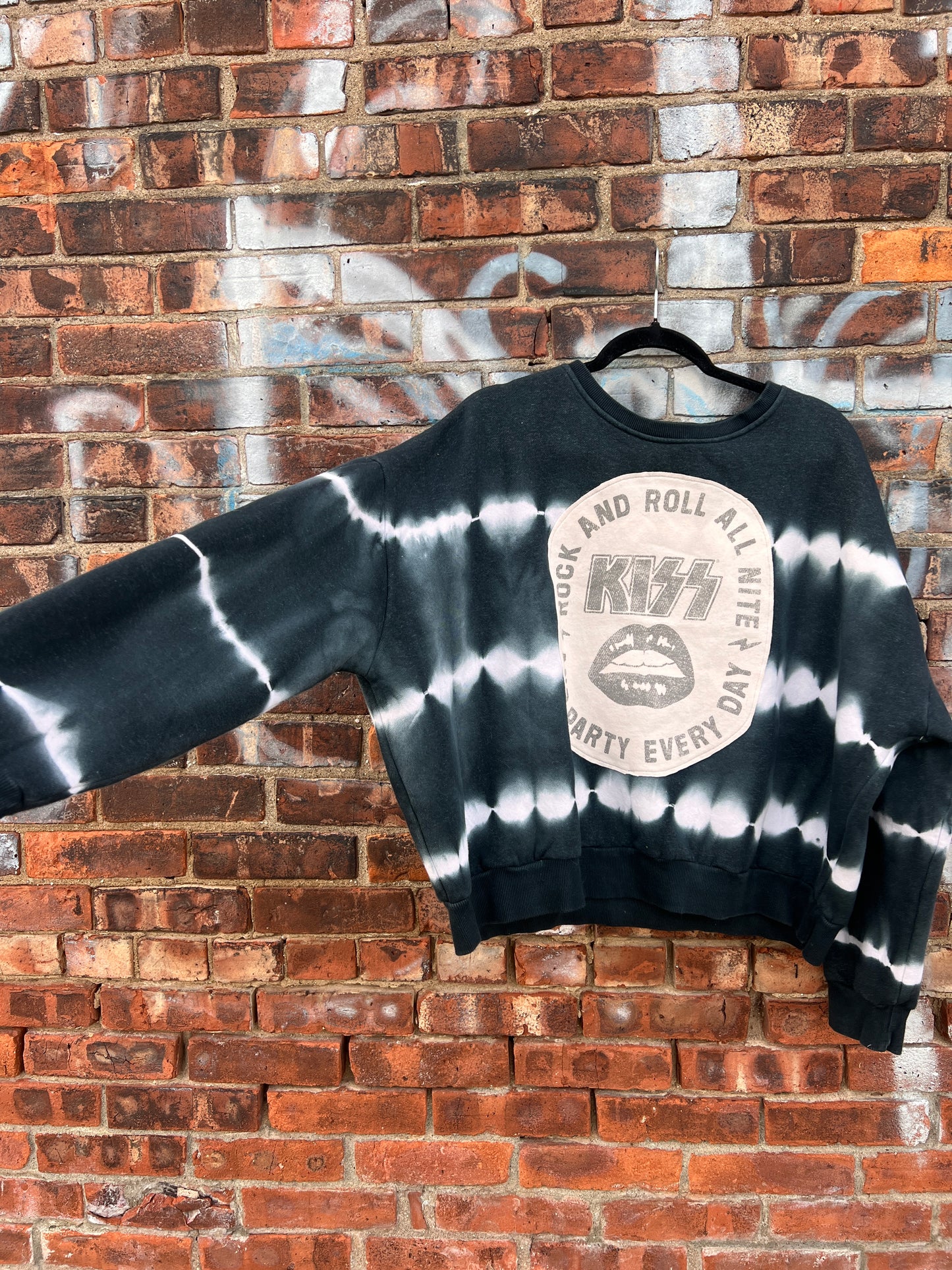 KISS Tie Dye Crewneck - Large