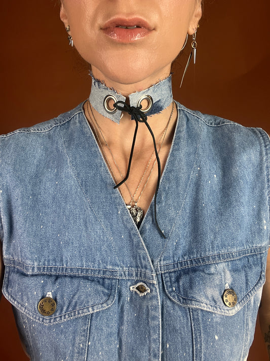 Denim x Grommet Choker Necklace - Dark Wash Bleach